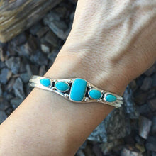 Charger l&#39;image dans la galerie, Bracelet Jonc Indian Style Perles Naturelles Turquoise
