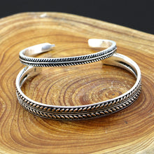 Charger l&#39;image dans la galerie, Bracelet Jonc Feuilles de Laurier en Argent Sterling 925
