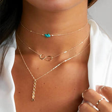 Charger l&#39;image dans la galerie, Collier Ras de Cou 3 rangs Chaine et Turquoise
