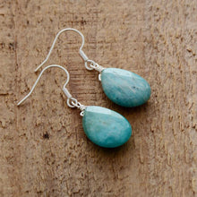 Charger l&#39;image dans la galerie, Boucles d&#39;Oreilles Pendantes Goutte d&#39;Eau en Amazonite
