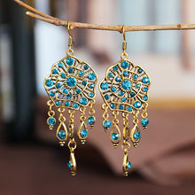 Charger l&#39;image dans la galerie, boucles d&#39;oreilles pendantes perles gipsy
